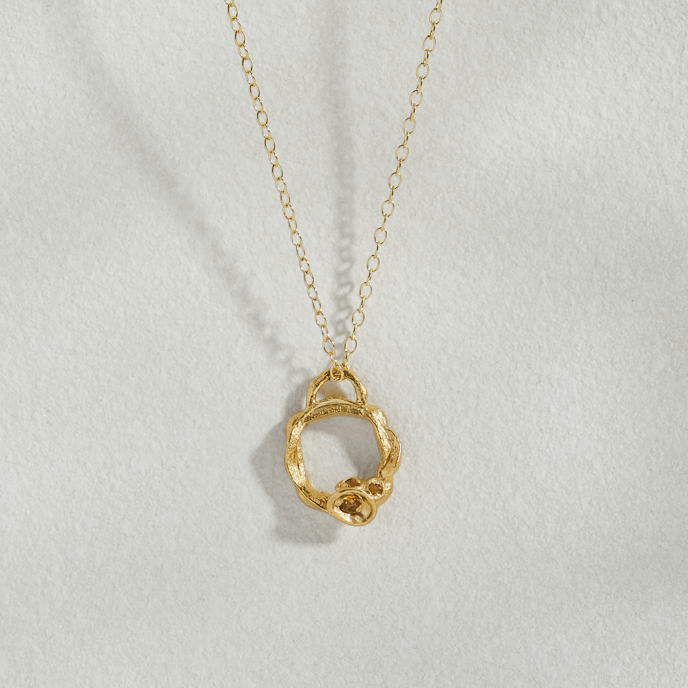 Citrine Gold Circle Necklace (Small)