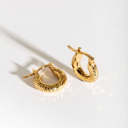 Diamond-Cut Gold Chunky Hoop Earrings