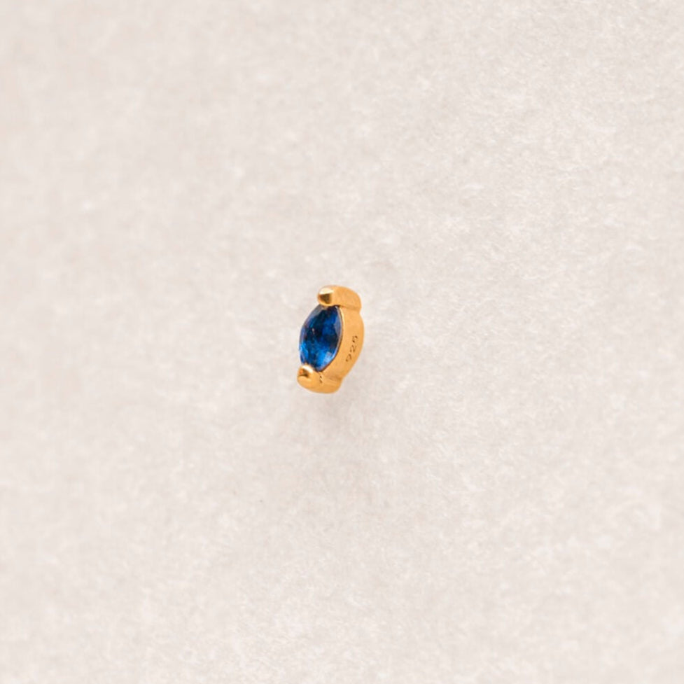 Sapphire Cubic Zirconia Gold Labret Earring