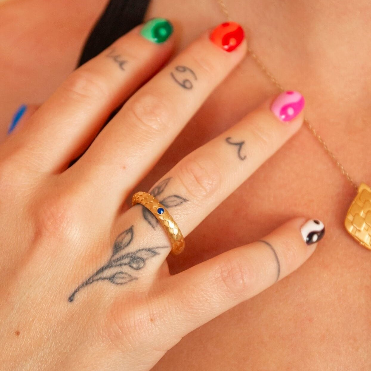 14k-gold-vermeil--and-lapis-lazuli-art-deco-gemstone-ring-claire-hill-designs