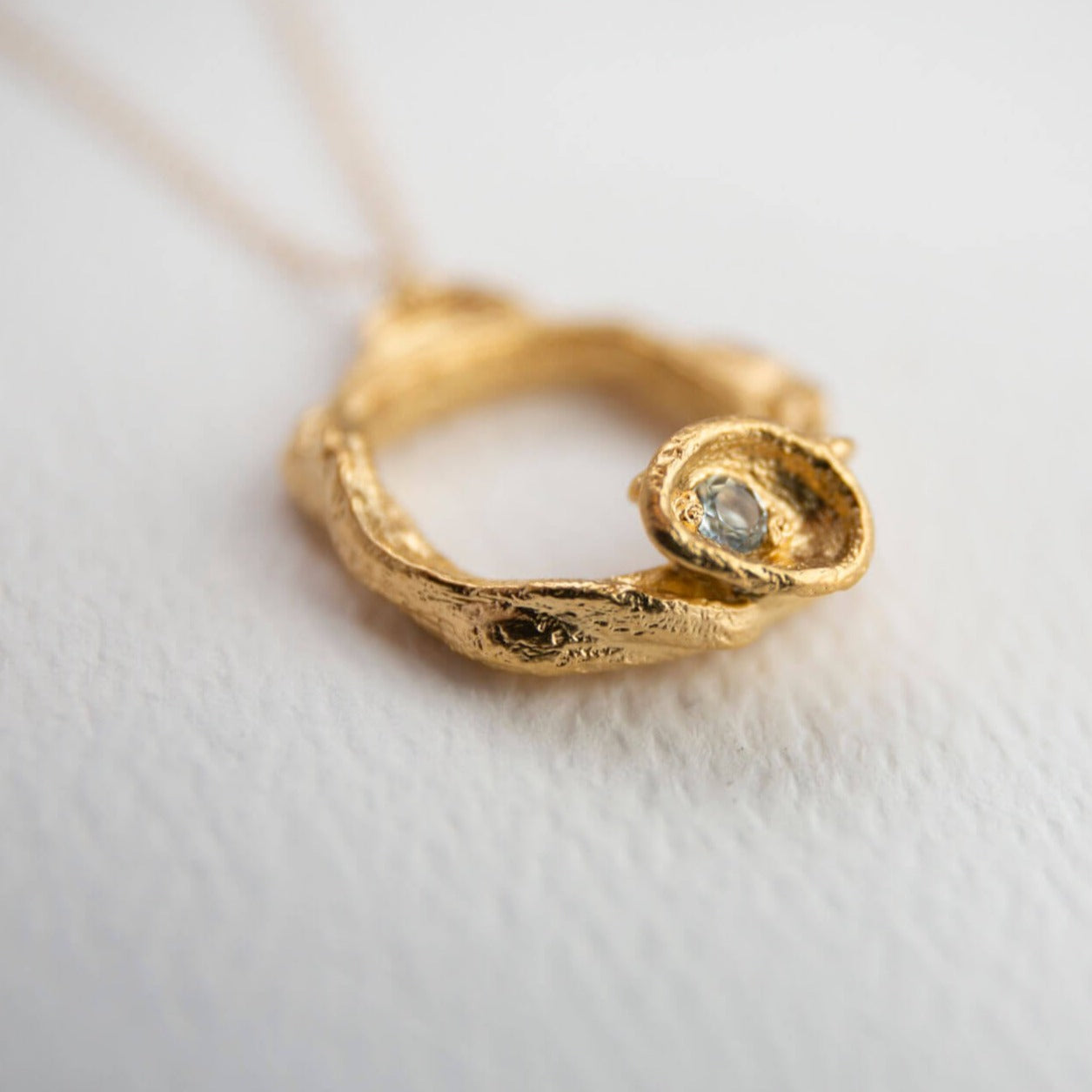  Analyzing image      14k-gold-vermeil-aquamarine-gemstone-birthstone-large-branch-necklace-claire-hill-designs-close-up