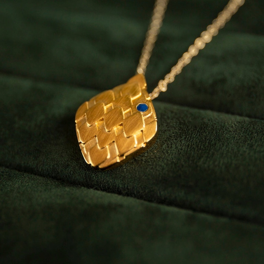Art Deco Gold Necklace with Lapis Lazuli
