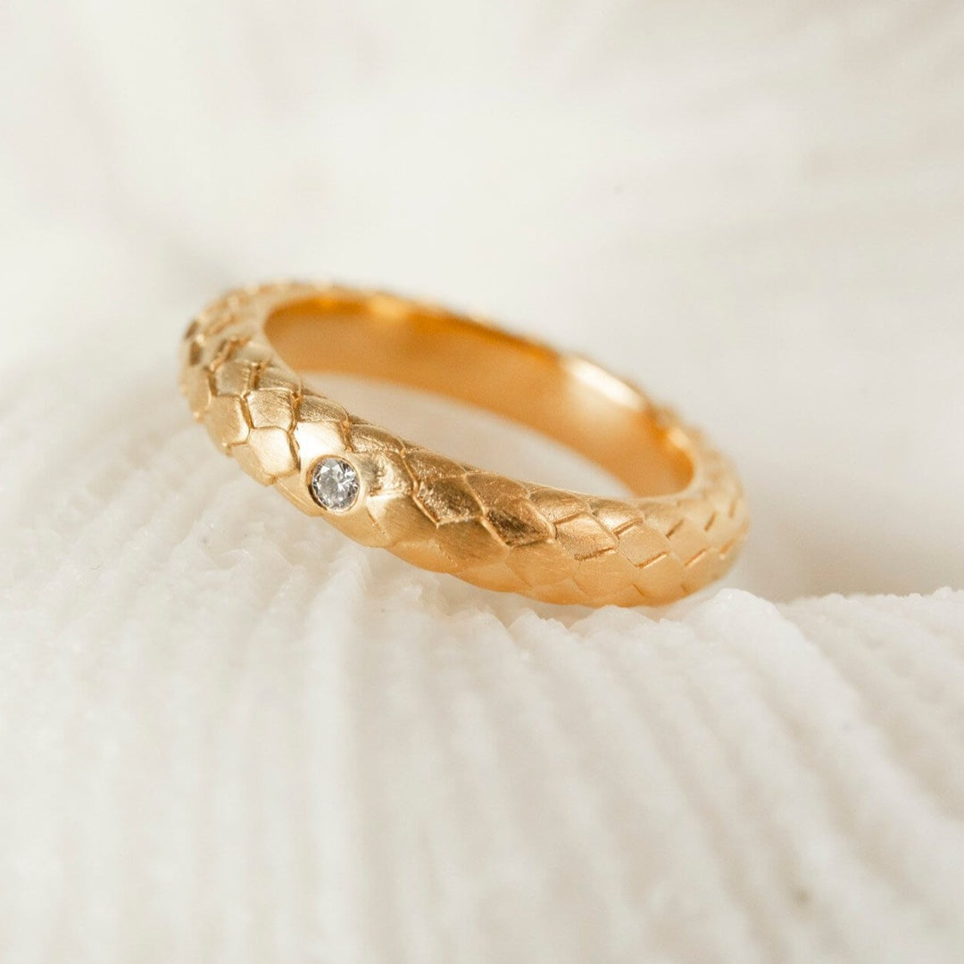 Art Deco Diamond Gold Ring