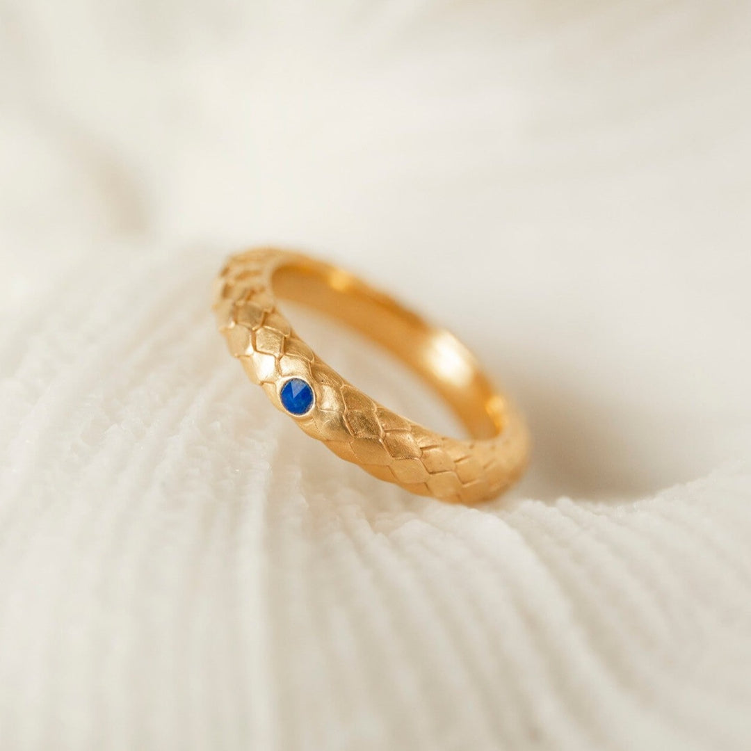 Art Deco Lapis Lazuli Gold Ring
