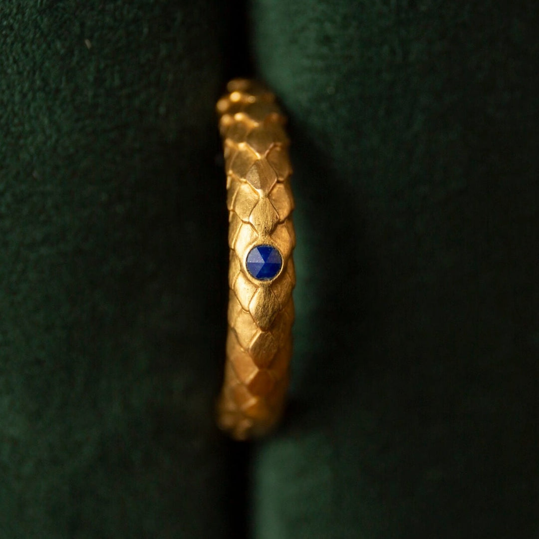 Art Deco Lapis Lazuli Gold Ring
