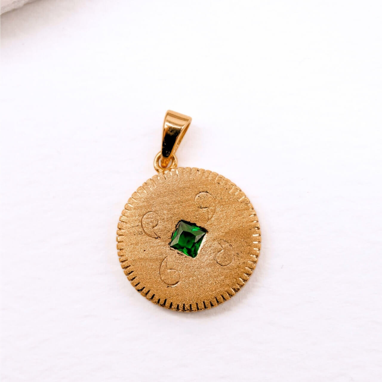 Lovespoon Gold Charm Pendant