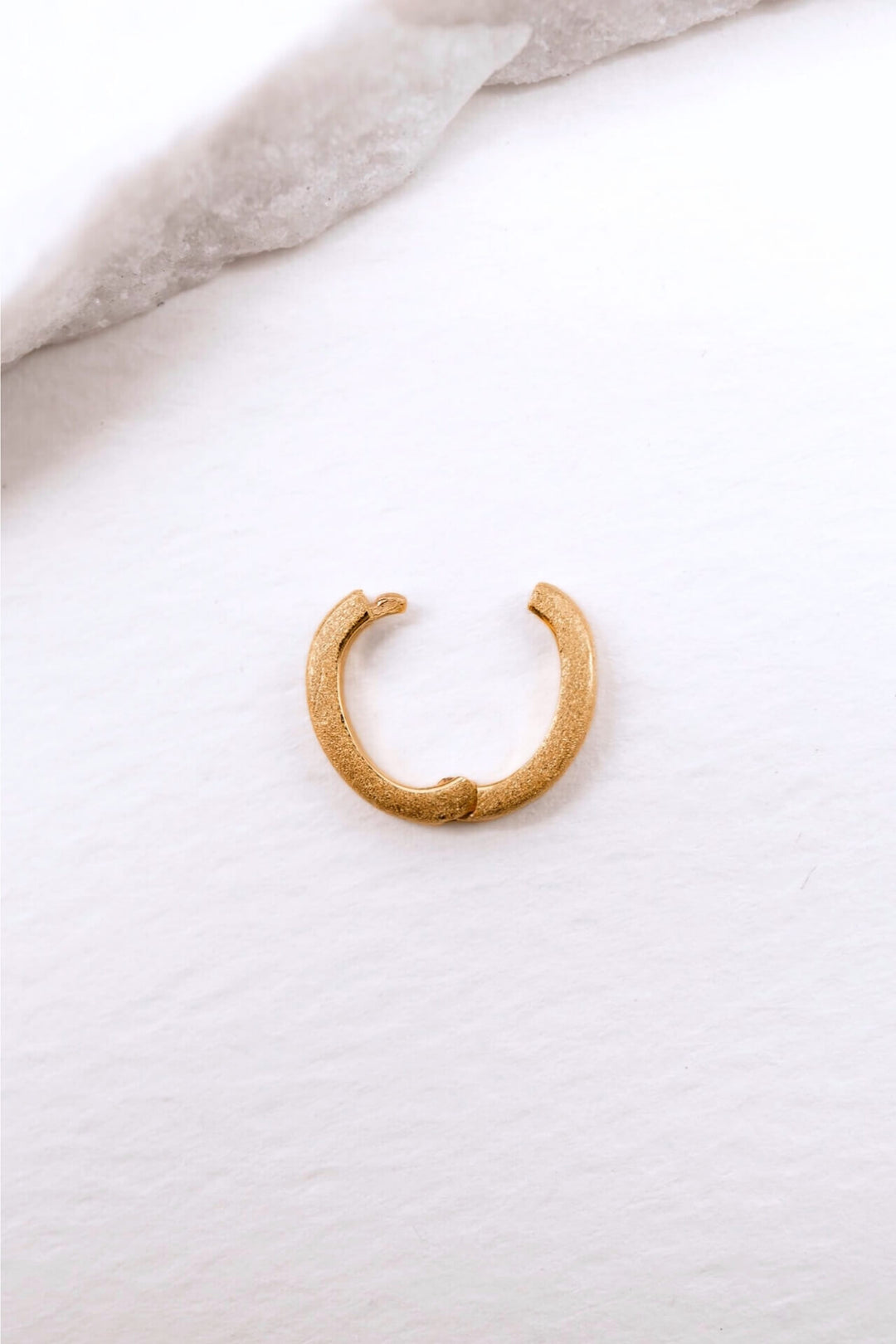 Brushed Gold Oval Connector