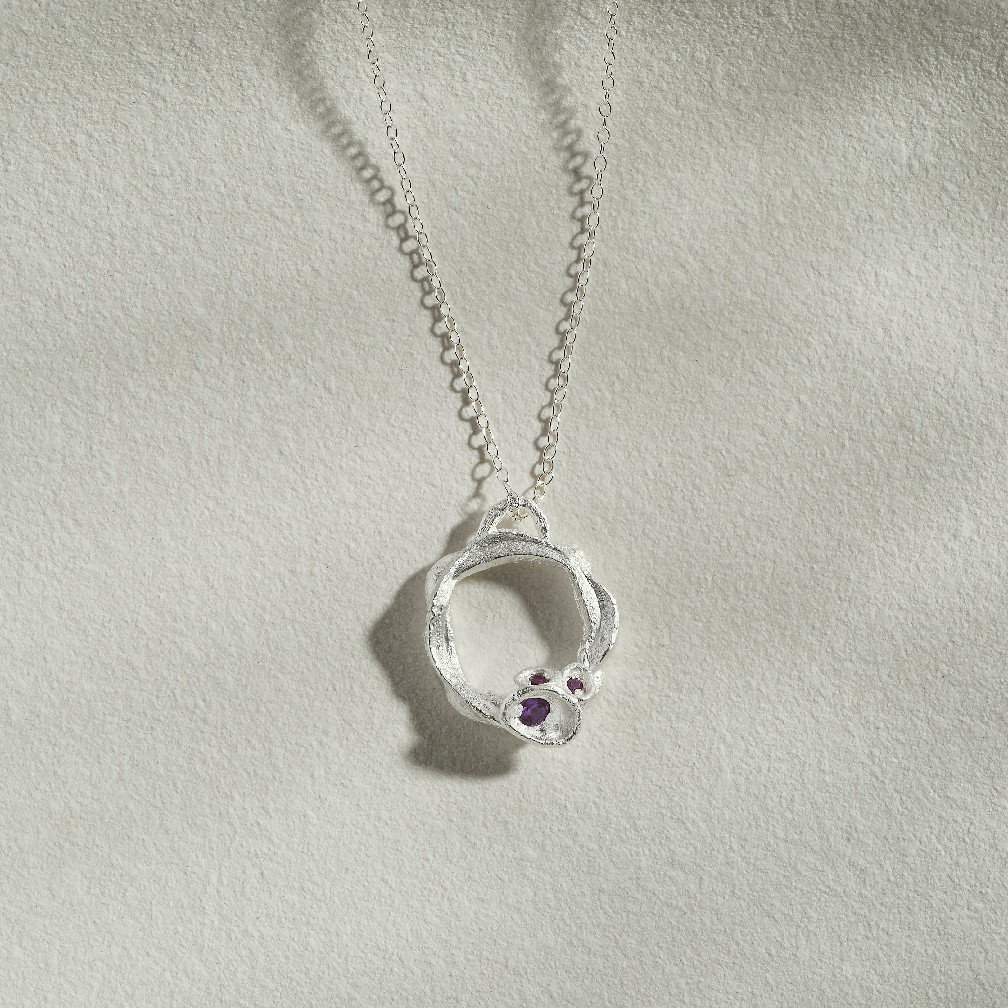 Amethyst Silver Circle Necklace (Large)