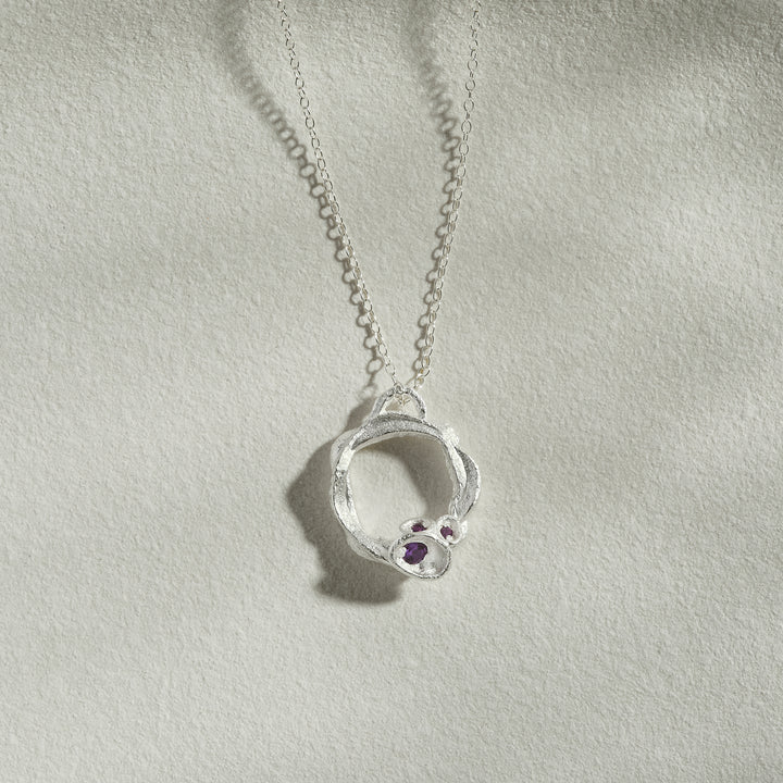 Amethyst Silver Circle Necklace (Large)