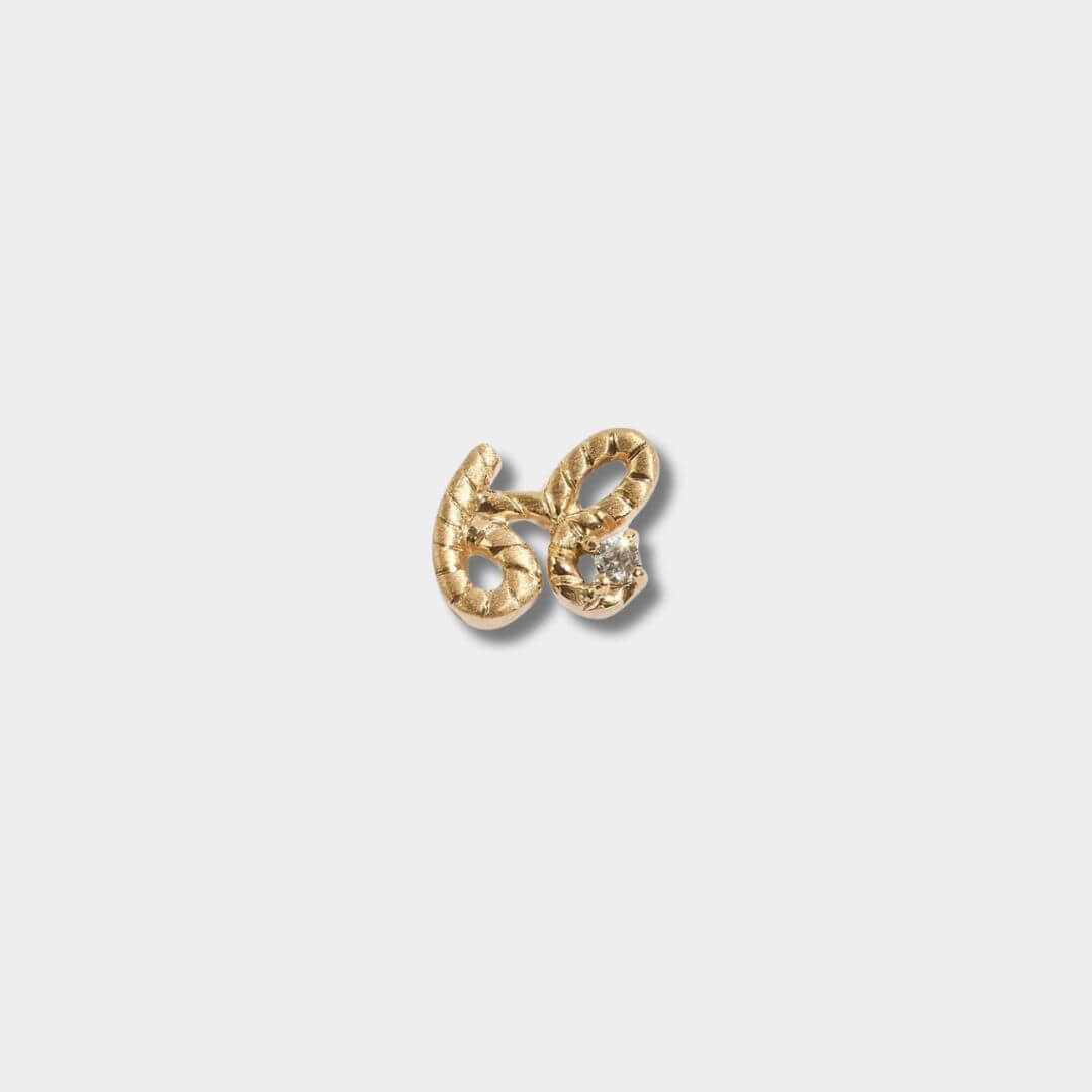 Beautiful Gold Shorthand Stud Earring