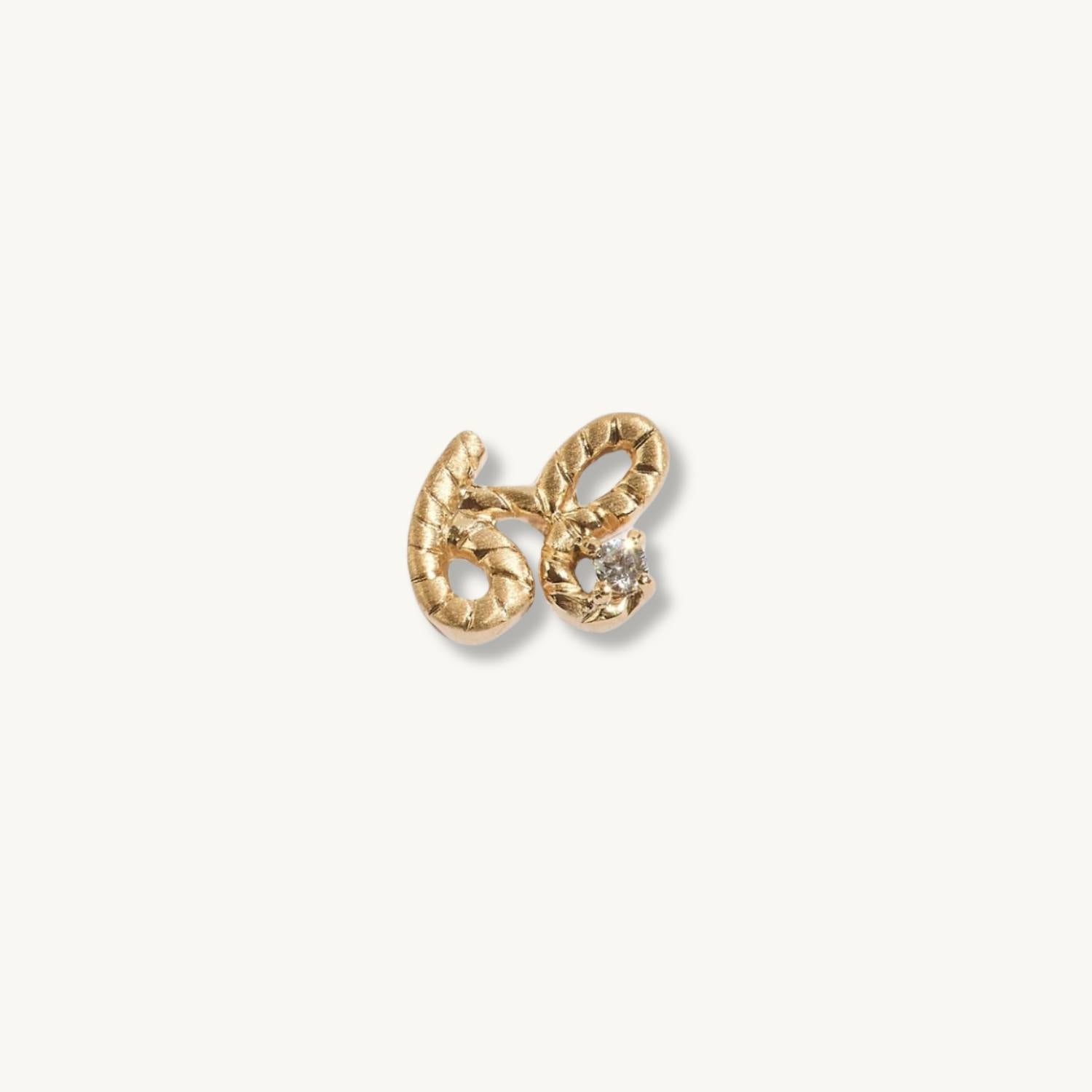 Beautiful Gold Shorthand Stud Earring