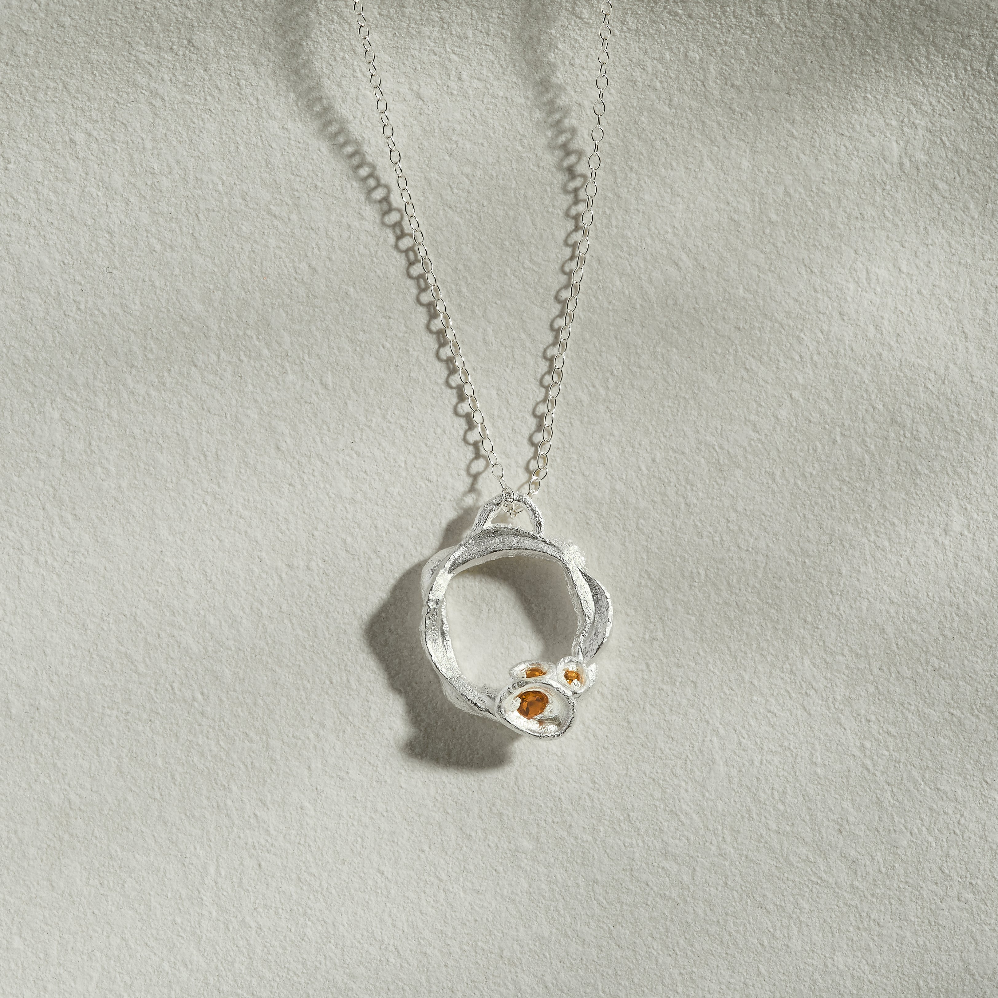 Citrine Silver Circle Necklace (Large)