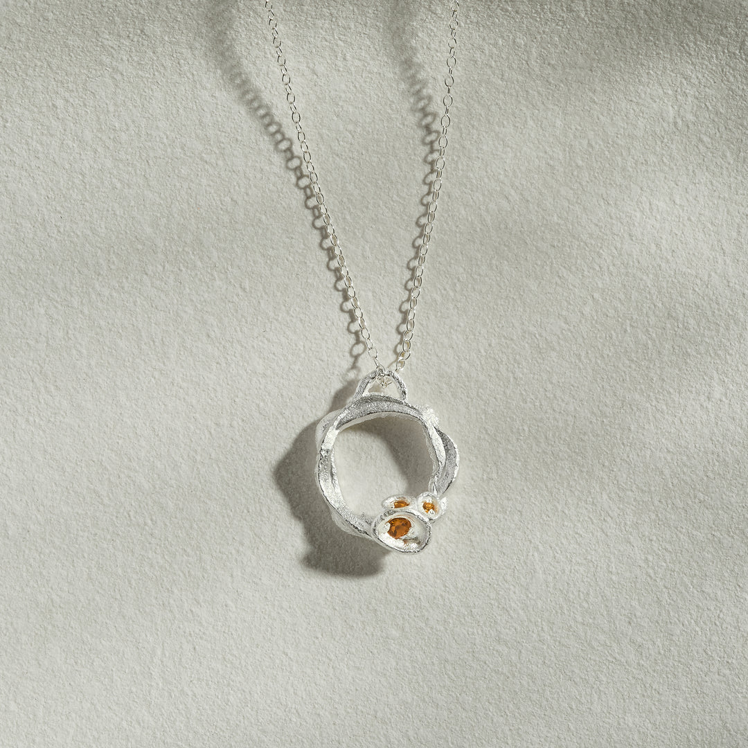 Citrine Silver Circle Necklace (Large)