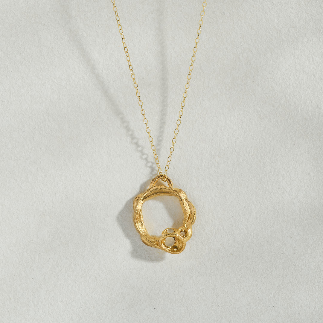 Moonstone Gold Circle Necklace (Large)
