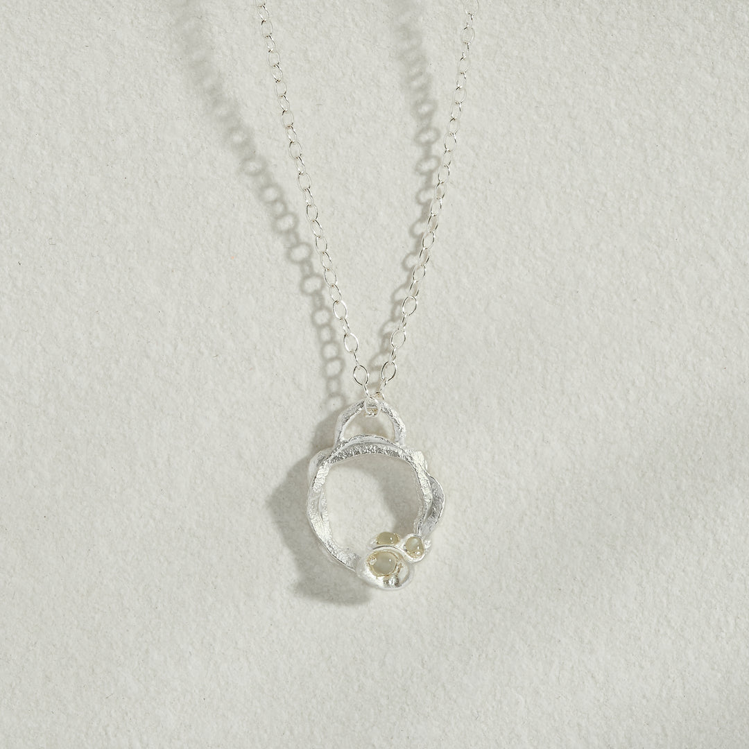 Moonstone Silver Circle Necklace (Small)