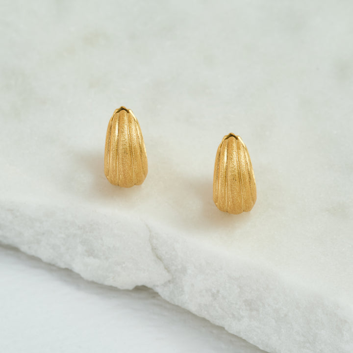 Ridged Chunky Gold Huggie Hoops