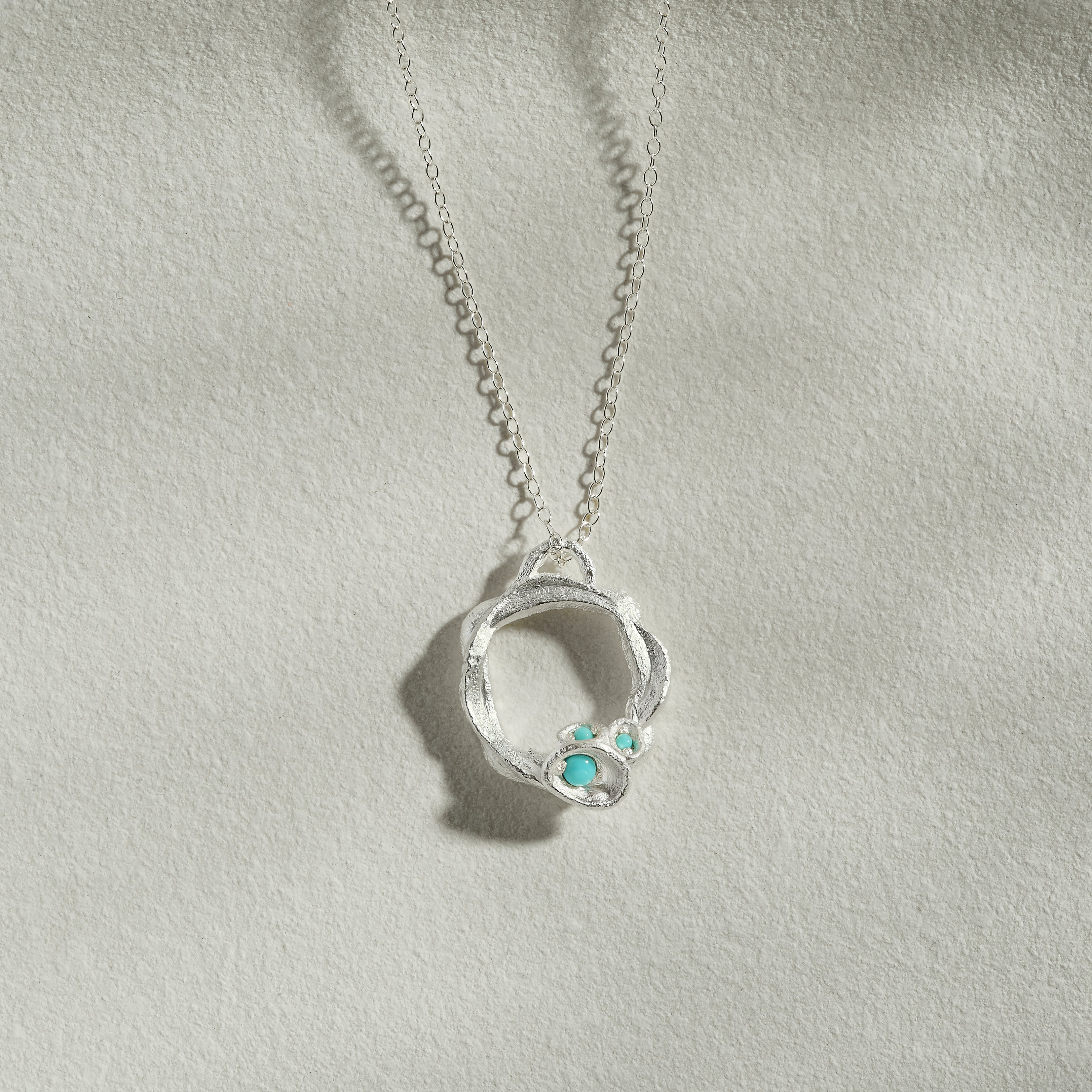 Turquoise Silver Circle Necklace (Large)