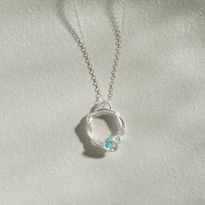 Turquoise Silver Circle Necklace (Large)