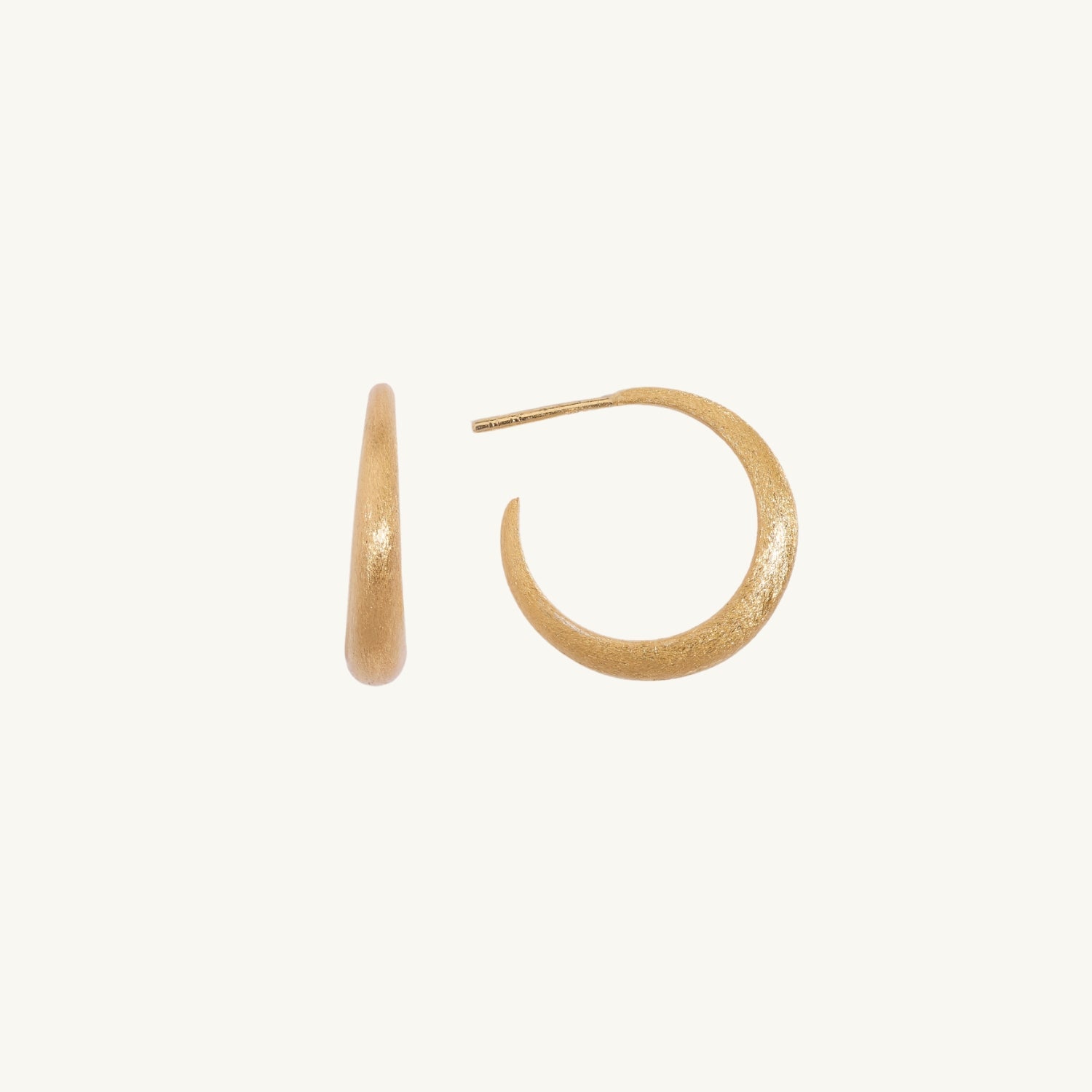 Brushed Medium Tapered Hoop Earrings (20mm)