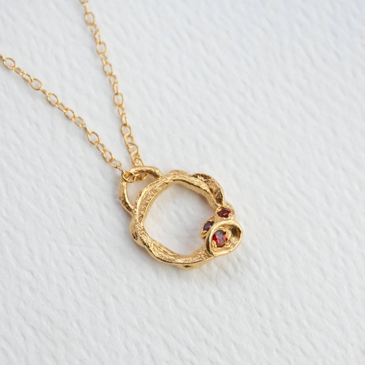 Garnet and Gold Birthstone Small Branch Circle Necklace (Small)
