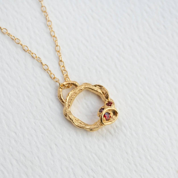 Garnet and Gold Birthstone Small Branch Circle Necklace (Small)