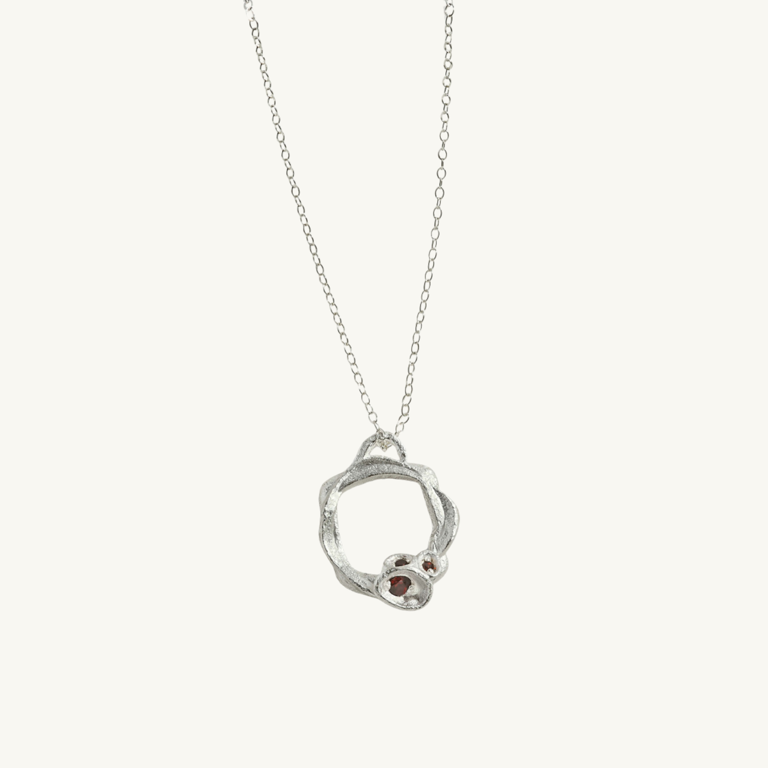 Garnet Silver Circle Necklace (Large)