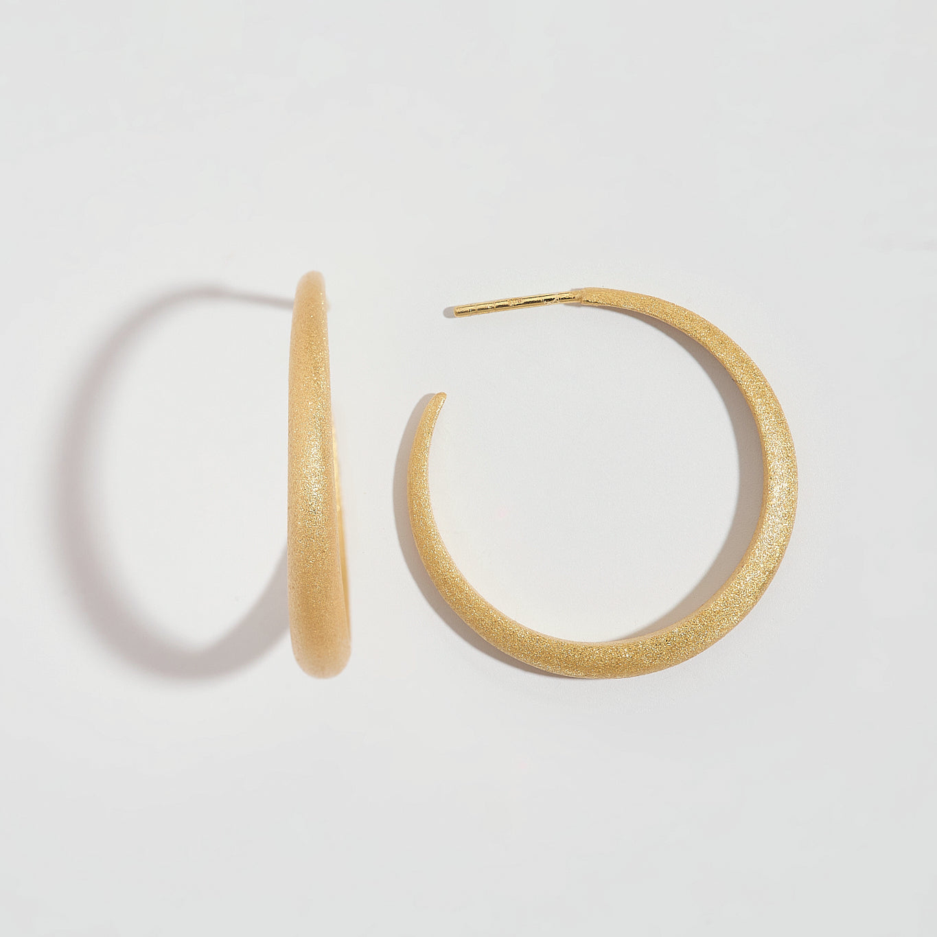 Brushed Large Tapered Hoop Earrings (30mm)
