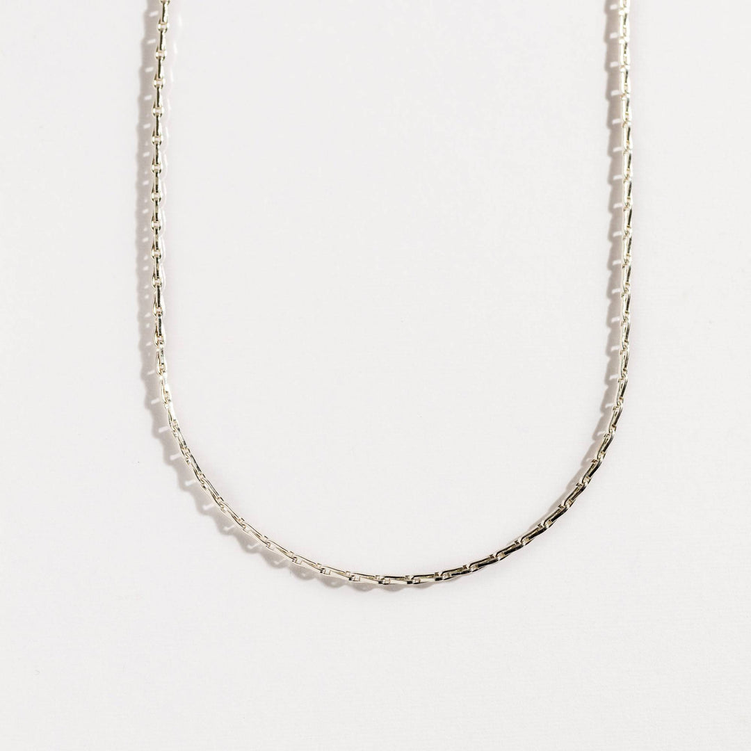 Barleycorn Silver Dainty Chain Necklace