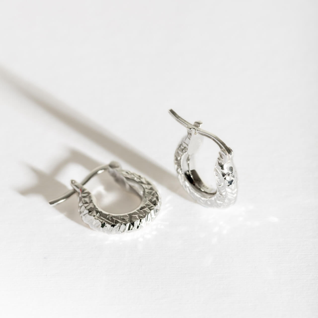 Diamond-Cut Silver Chunky Hoop Earrings