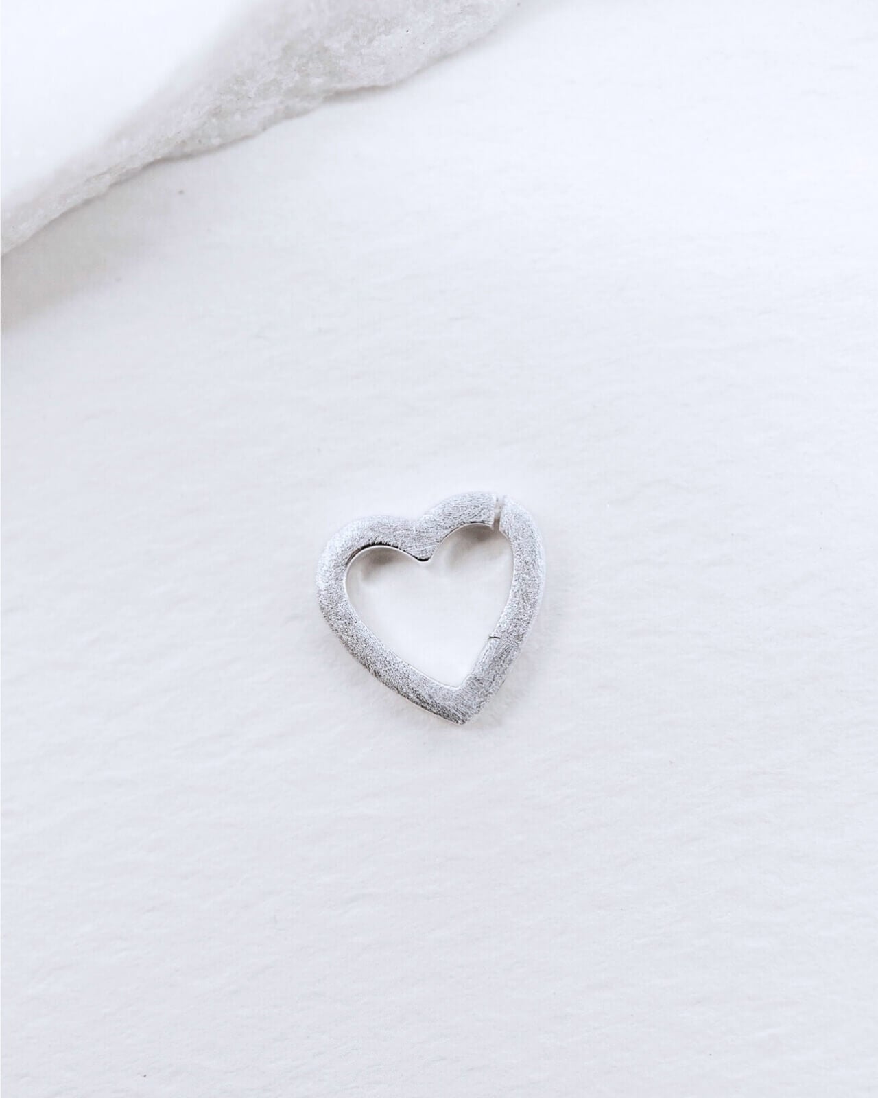 Brushed Silver Heart Connector