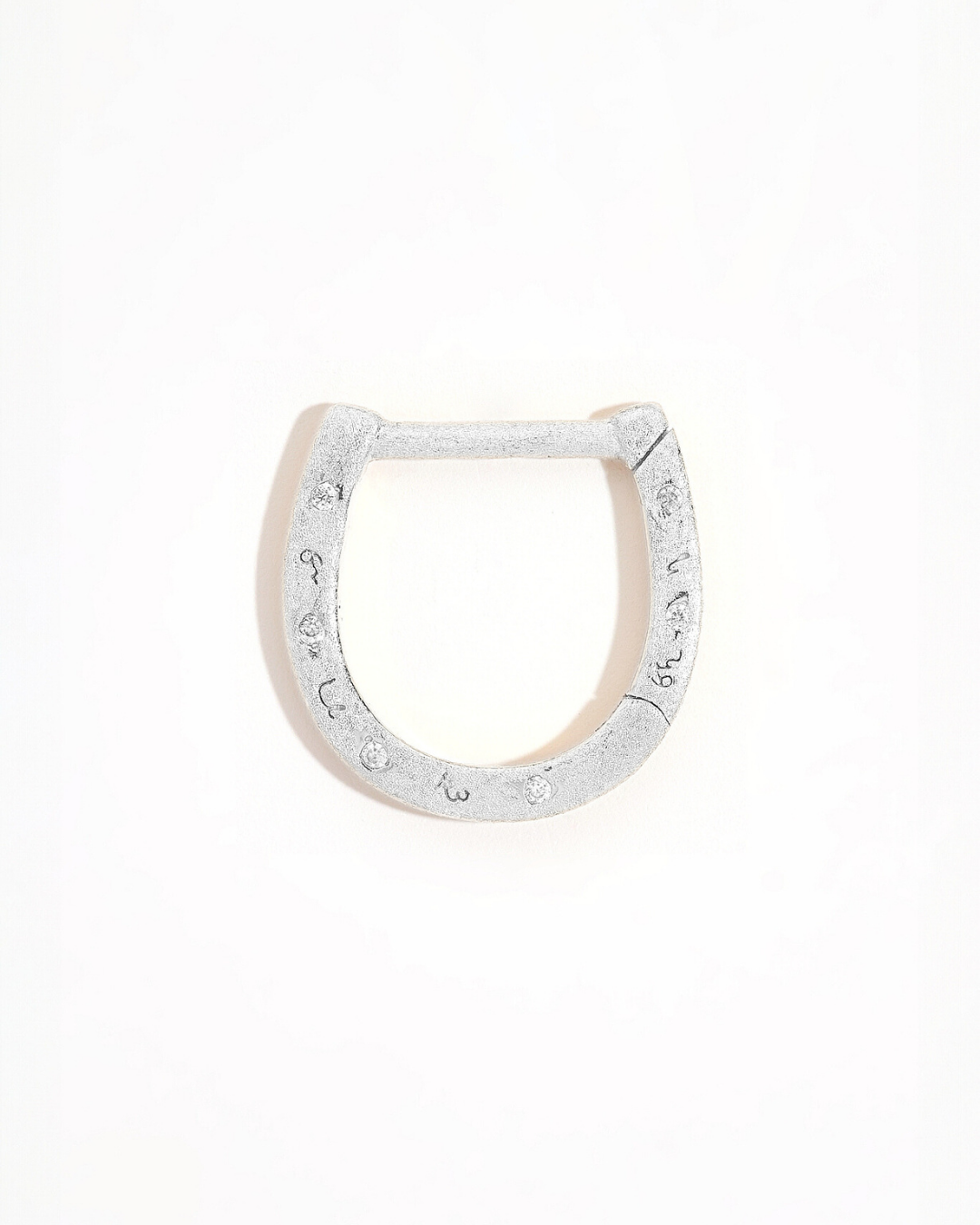 Sparkly Silver Shorthand Horseshoe Connector